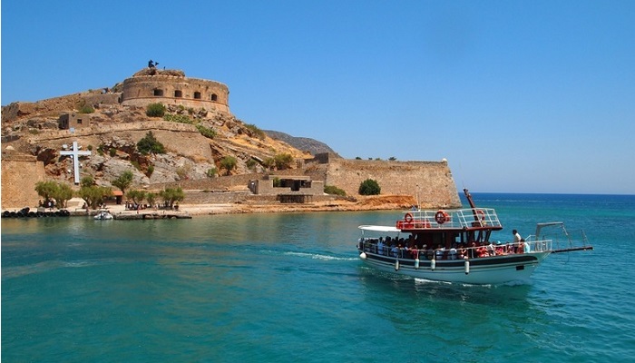 остров Спиналонга, Крит