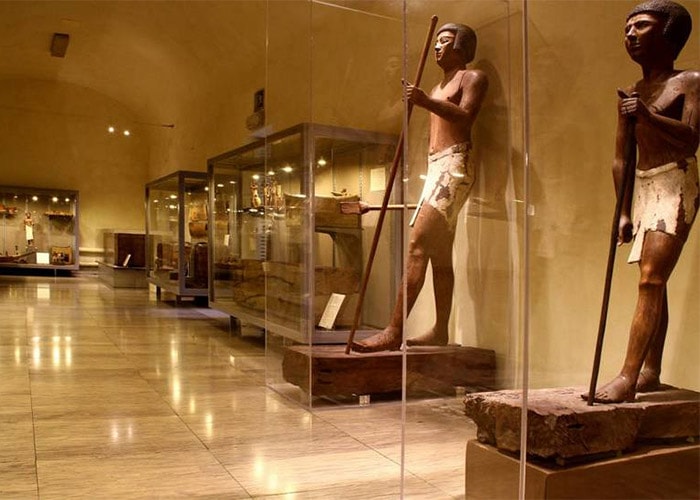 Экспонаты Каирского египетского музея